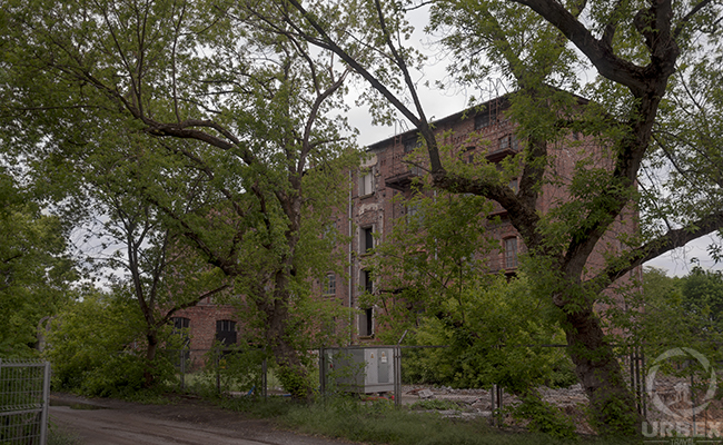 abandoned villa in poland