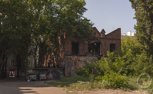 abandoned brick building