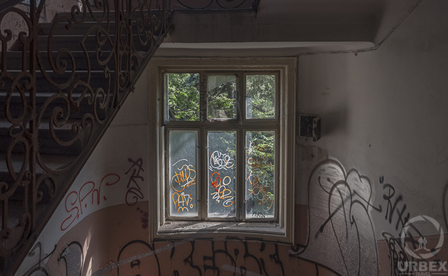 window in abandoned masion